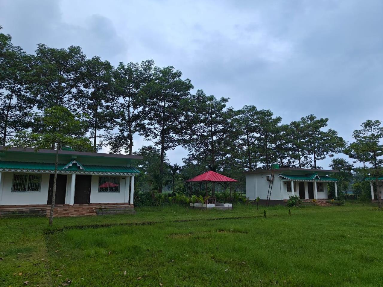Jaldapara Eco Resorts By Stayapart Madari Hat Exterior foto